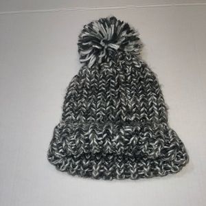 Hollister Pom Hat Black/White Women's EUC
